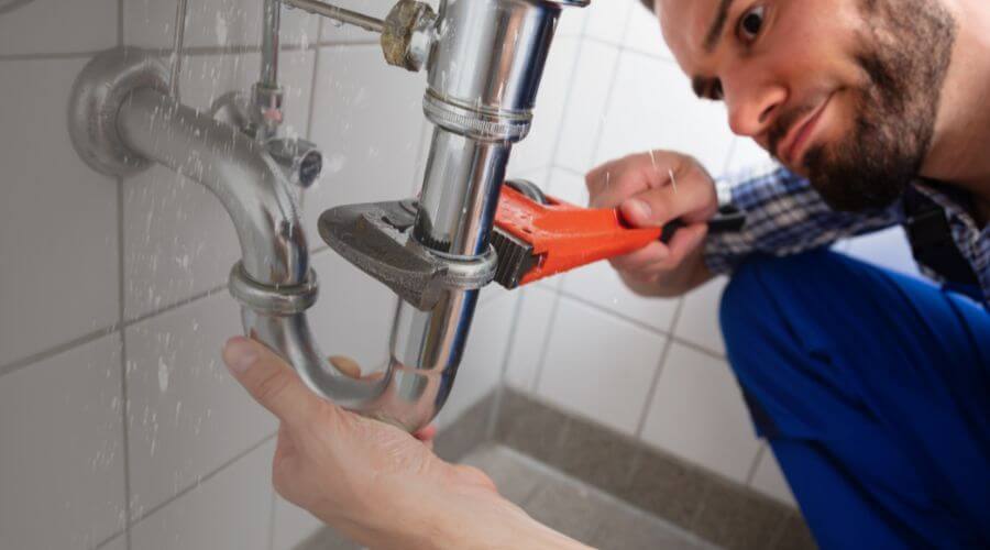 Professional same day plumber services in Ollie, IA